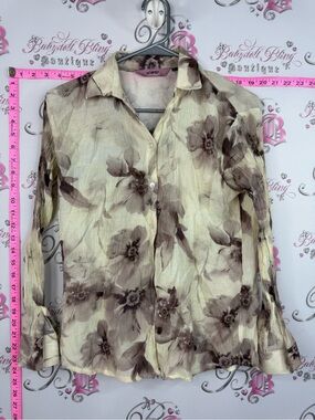 WHIMSY button up Women’s Floral Button-Down Shirt - Cream and Brown